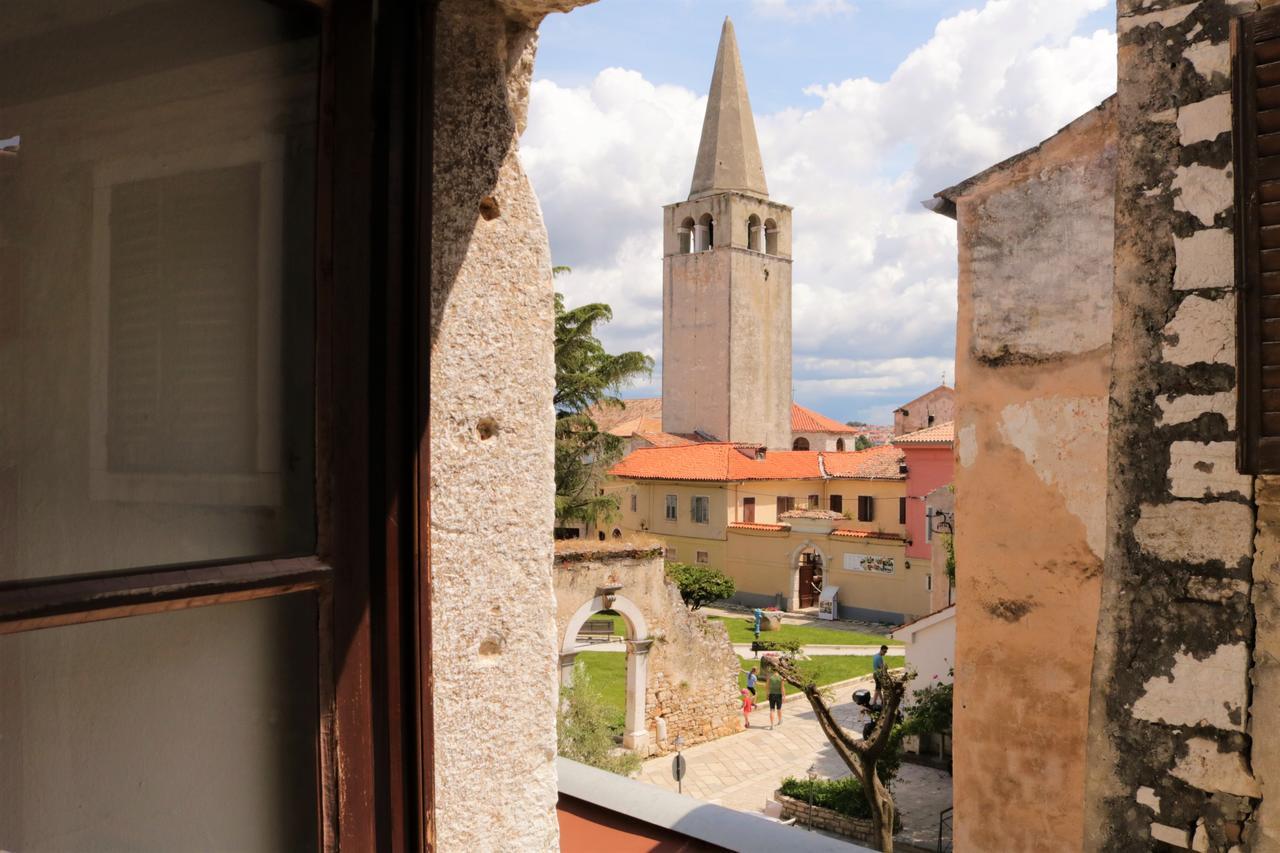 Hostel Alma 2 Porec Exterior photo