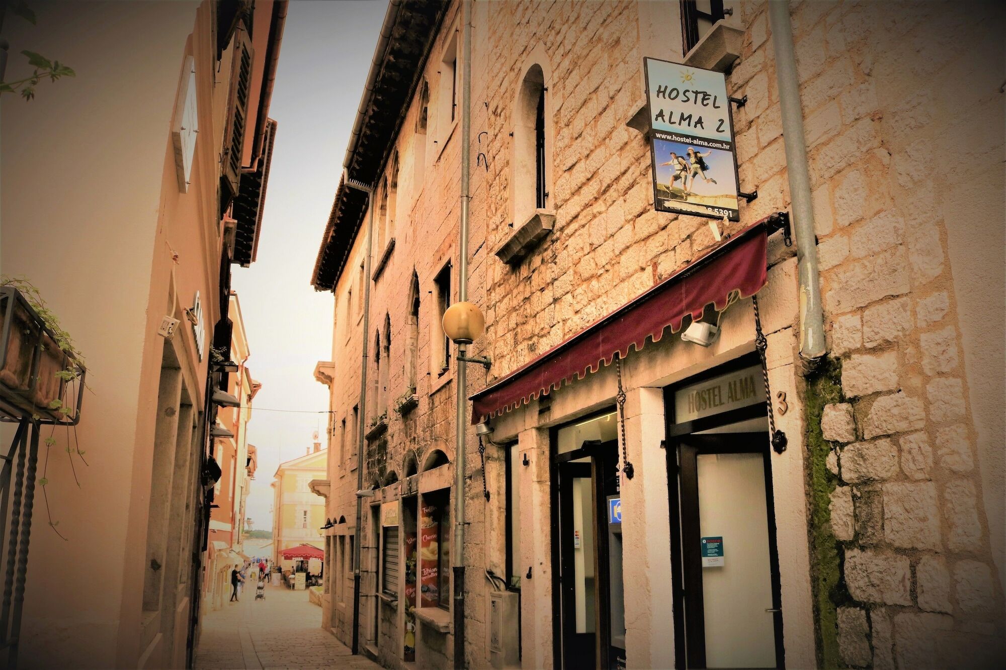 Hostel Alma 2 Porec Exterior photo